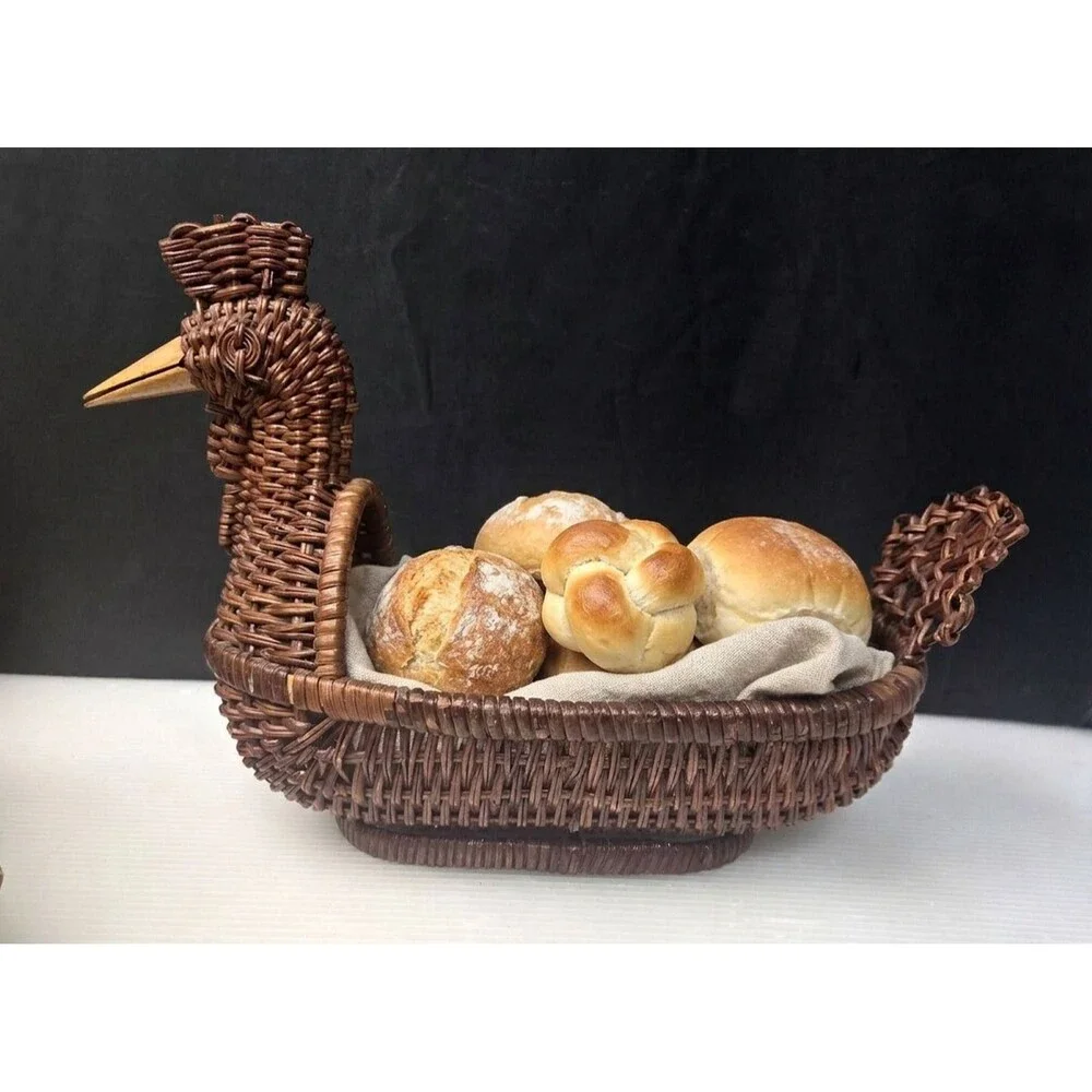 Vintage Wicker Rattan Rooster Chicken Basket Planter Handwoven Farmhouse Decor